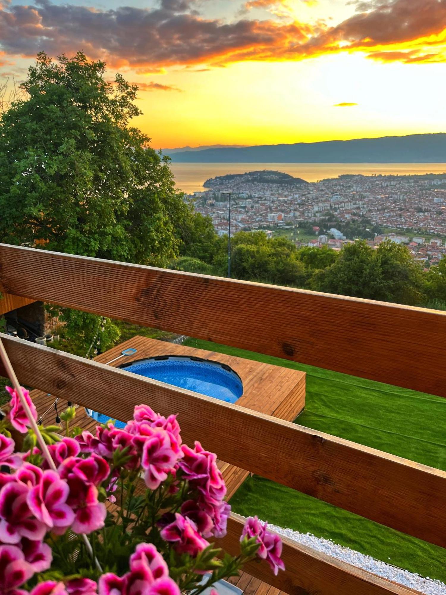 Villa & Apartments Cityview Ohrid Kültér fotó